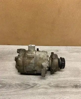 Volkswagen Transporter - Caravelle T5 Air conditioning (A/C) compressor (pump) 7H0820805F 4471907612 7SEU17C