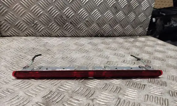 Mercedes-Benz B W245 Third/center stoplight a1698201456