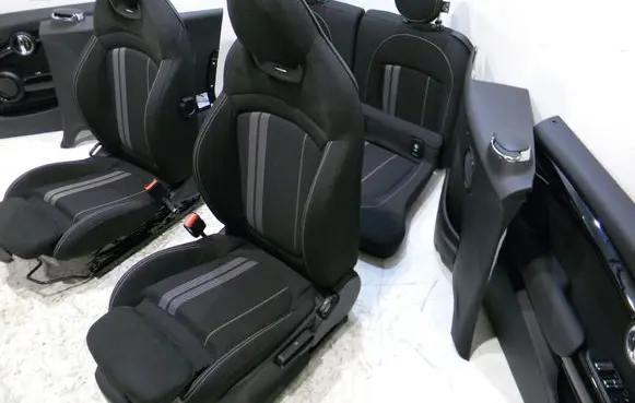 Seat set