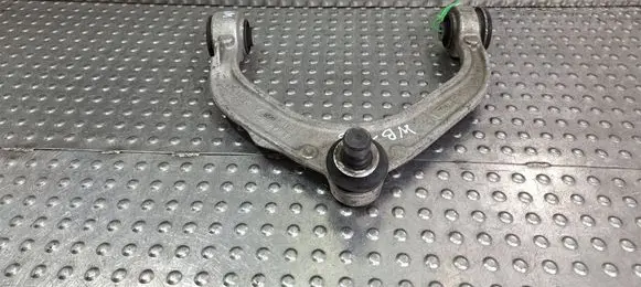 BMW X5 F15 Front upper control arm/wishbone 6776418