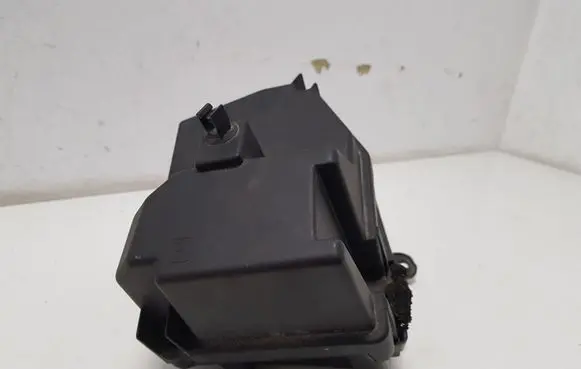 Renault Twingo II Fuse box set 8200626353 8200626356