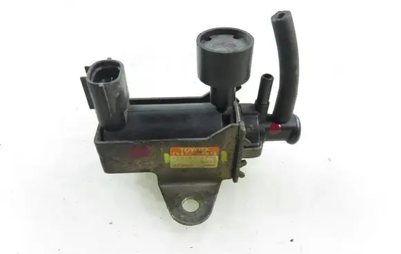 Toyota RAV 4 (XA20) Valve vacuum 1397000770 2581927040