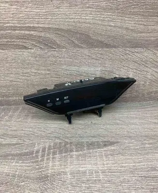 Mitsubishi Galant Head up display screen MR216461