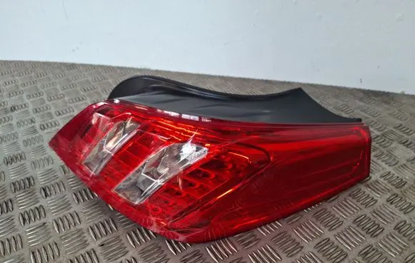 Peugeot 508 Rear/tail lights 9686293680A