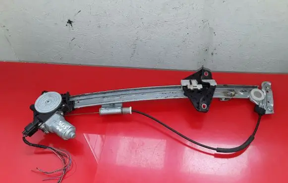 Honda Accord Front door window regulator with motor CM011970 7C022