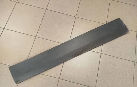 Land Rover Discovery Sport Front door trim (molding) FK7221065ACW