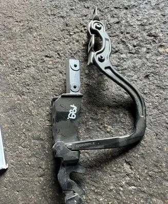 BMW 4 F32 F33 Tailgate/trunk/boot hinge 7295245