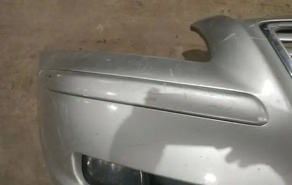 Toyota Avensis T250 Front bumper splitter molding