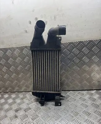 Opel Astra H Intercooler radiator WTP8630 13213402