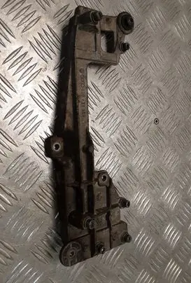 Seat Leon (1P) EGR valve cooler bracket 03G131159