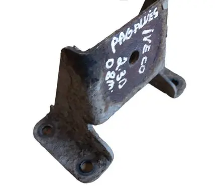 Iveco Daily 35 - 40.10 Gearbox mounting bracket