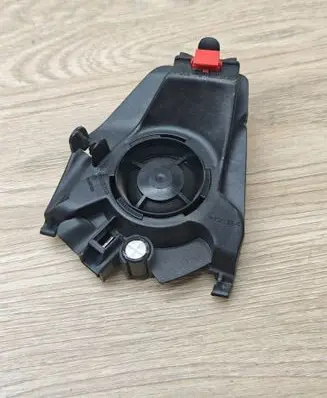 Volvo V70 Parcel shelf speaker 8633993