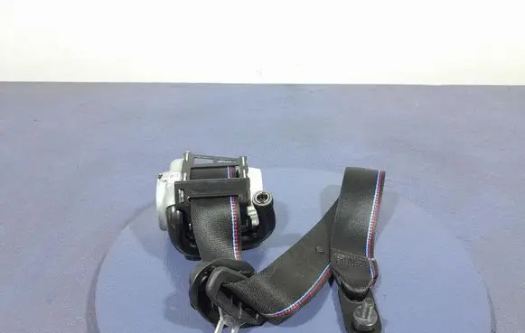 BMW X6 M Front seatbelt 8092040
