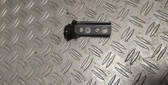 Toyota Yaris Fender mounting bracket