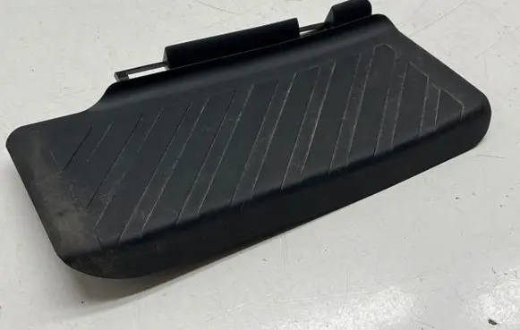 Skoda Octavia Mk3 (5E) Foot rest pad/dead pedal 5Q1864777C