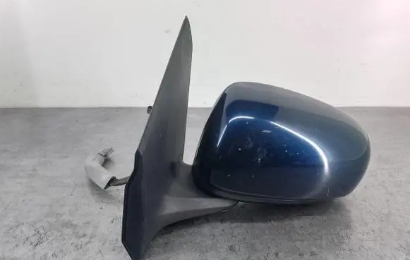 Nissan Almera Tino Front door electric wing mirror