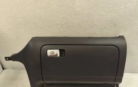 Volkswagen Golf V Glove box 1K1857290 P0101120