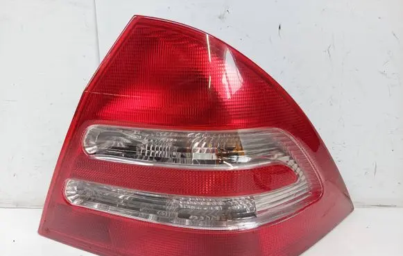 Mercedes-Benz C W203 Rear/tail lights