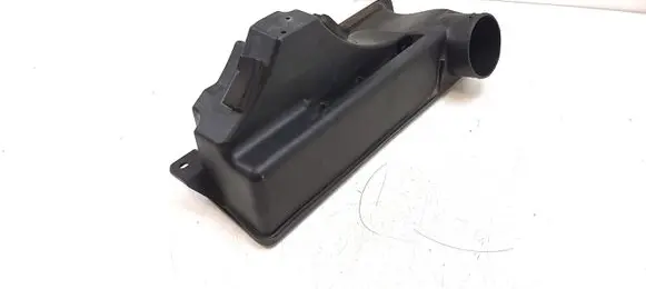 Intake resonator