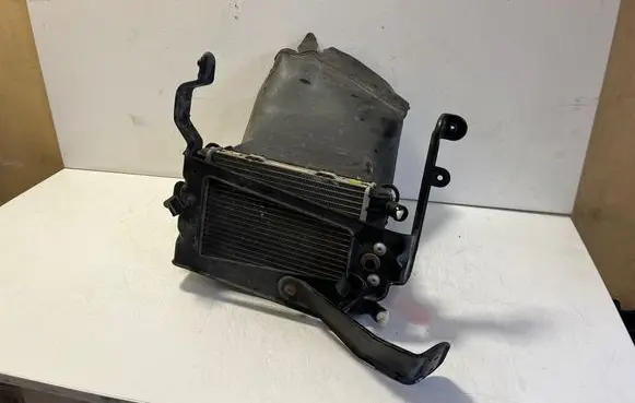 Audi Q7 4M Optional radiator 4M0121212D