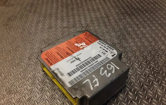 Mercedes-Benz ML W163 Airbag control unit/module 1635422918