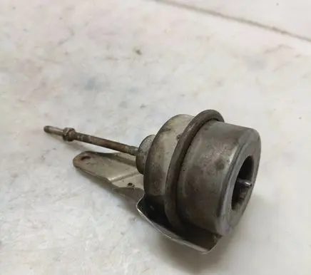 Volkswagen Golf IV Turbo system vacuum part