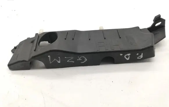 Hyundai i30 Front bumper mounting bracket 86516G4000
