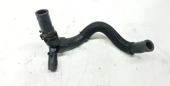 Toyota Yaris Engine coolant pipe/hose