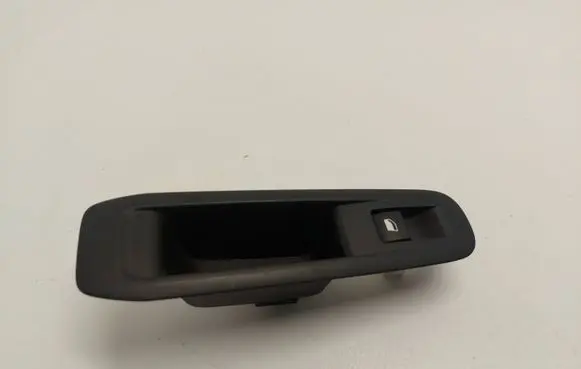 Peugeot 308 Electric window control switch