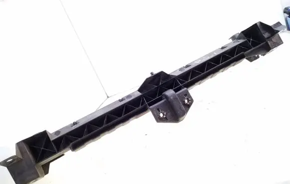 Top upper radiator support slam panel
