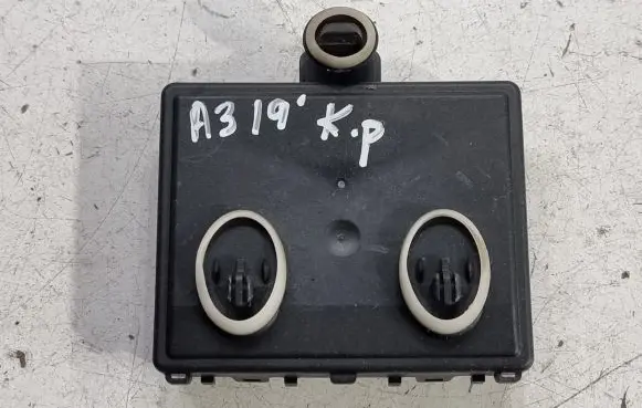 Audi A3 S3 8V Door control unit/module 5Q0959593F
