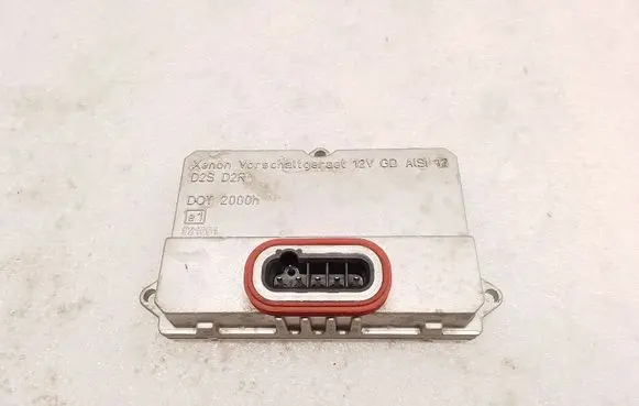 Mercedes-Benz E W211 Headlight ballast module Xenon 5DV00829000