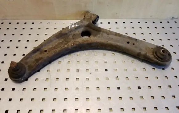 Mitsubishi Outlander Front lower control arm/wishbone