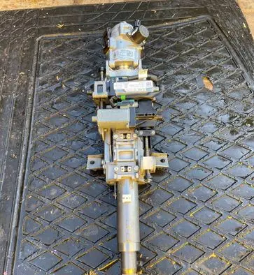 Audi A4 S4 B9 Steering wheel axle 8W0927287C