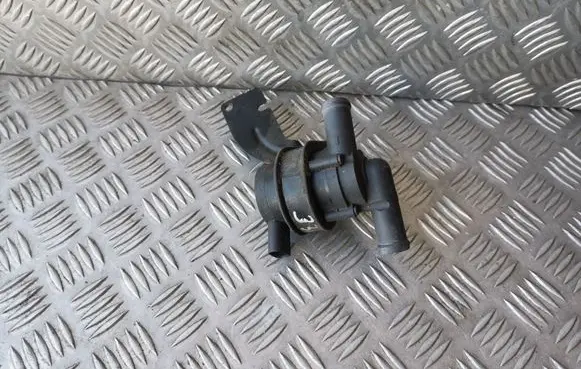 Volkswagen PASSAT B5 Electric auxiliary coolant/water pump 70207400 4F0121233