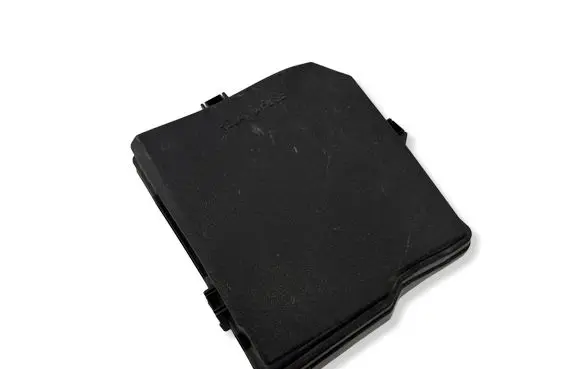Toyota Yaris Cross Fuse box cover 