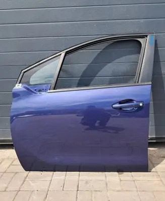 Peugeot 208 I Front door