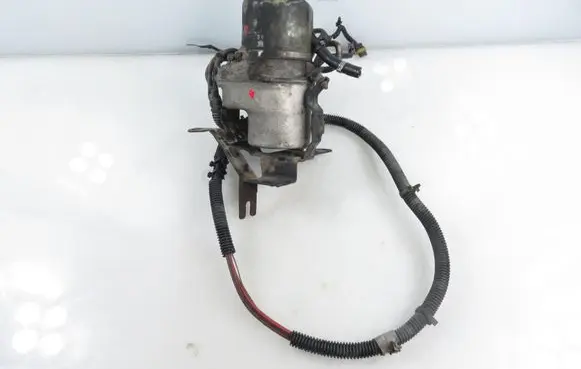 Opel Zafira A Power steering pump 