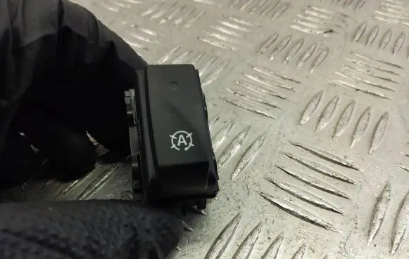 Renault Captur Other switches/knobs/shifts 251534917R
