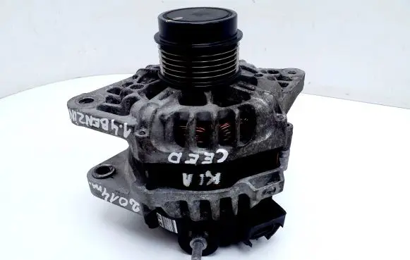 KIA Ceed Generator/alternator 2617585 373002B710