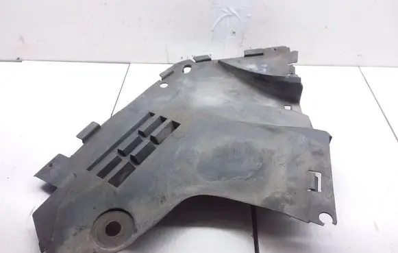 Radiator trim