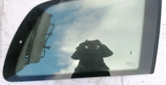 Seat Alhambra (Mk1) Rear side window