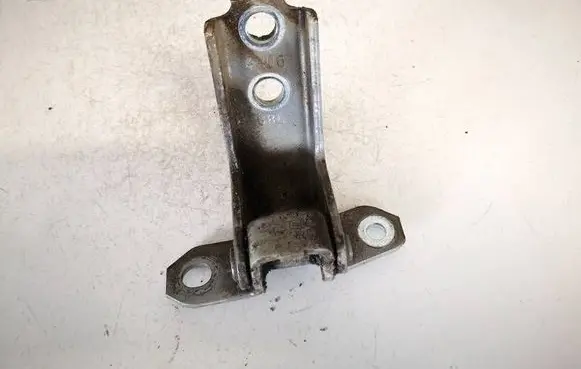 Suzuki SX4 S-Cross Front door upper hinge 