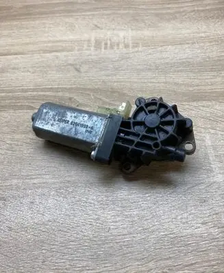 Seat adjustment motor