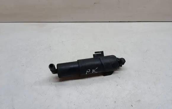 Audi A5 8T 8F Headlight washer spray nozzle 8T0955101