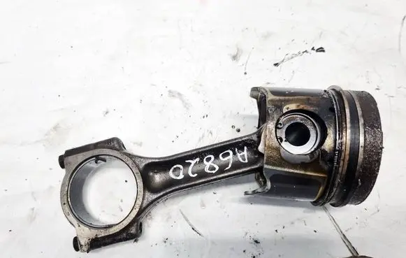 Renault Scenic I Piston with connecting rod 