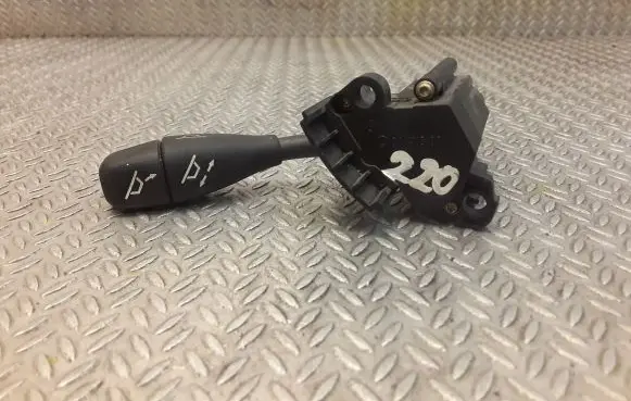 Mercedes-Benz S W220 Steering wheel adjustment handle/lever 2205450022 A2205450022