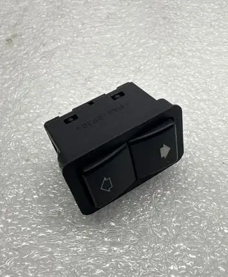 BMW 7 E38 Electric window control switch 8368974