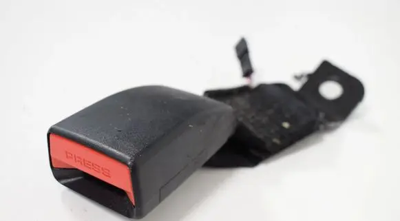 BMW M4 F82 F83 Rear seatbelt buckle 7266352