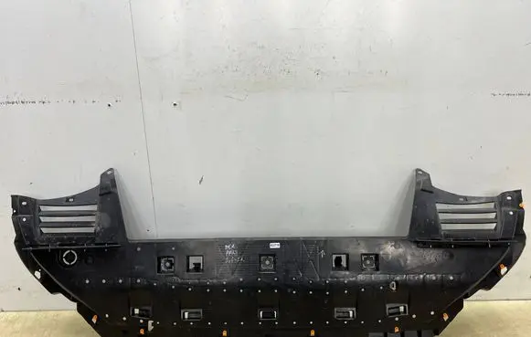 Opel Combo E Front bumper skid plate/under tray 9816809580 9816809680
